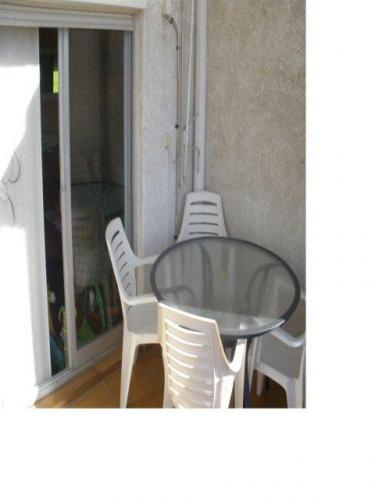 Piso en venta en La Torrassa. atico de 52 m2