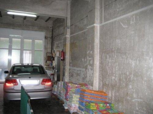 Local en venta en la Rambla Badal del barrio de