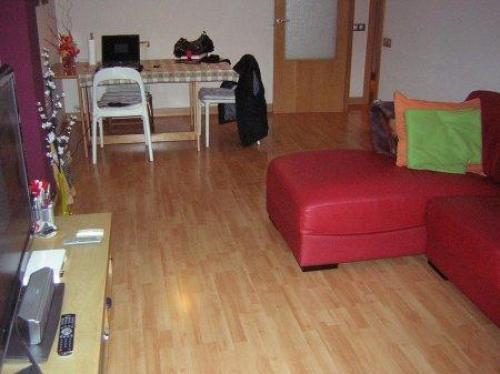 Zona: PEP VENTURA (900 euros/Mes+100 euros de comunidad) Muy buen