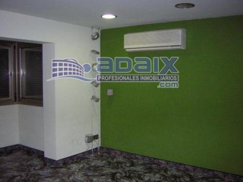 ZONA: POMAR (38.000.000 pts) Todo exterior suelo de gres ventanas