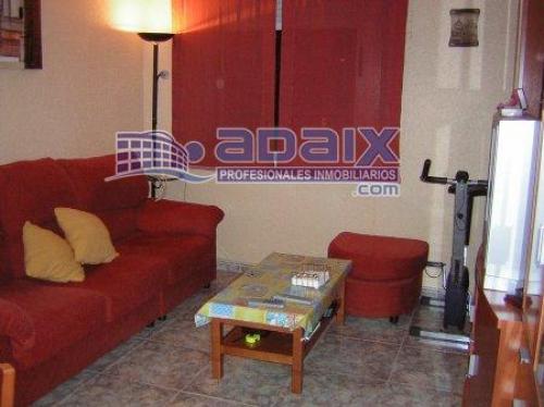 ZONA: Sistrells. (39.500.000 pts) Espectacular Entresuelo deja todo amueblado suelo