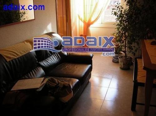 ZONA : SANTO CRISTO ( 27.997.000 pts ) Ventanas blancas