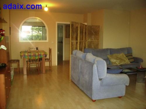 ZONA : CENTRO ( 72.500.000 pts ) parket embero aluminio