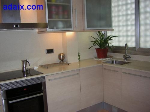 ZONA : LLOREDA ( 64.000.000 pts ) Parket puertas vaporizadas