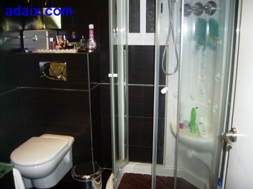 ZONA : SANTO CRISTO ( 43.160.000 ptas ) Aluminio embero