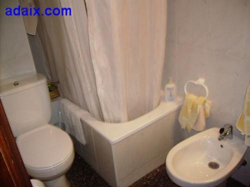 ZONA: LLEFIa ( 43.200.000 pts ) Terrazo aluminio climalit embero