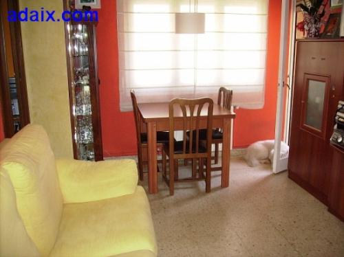 ZONA : RAVAL ( 38.000.000 pts ) Aluminio embero terrazo