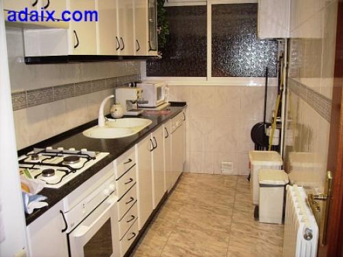 ZONA : LLEFIa. CalefacciOn embero aluminio gres altillo de carga.