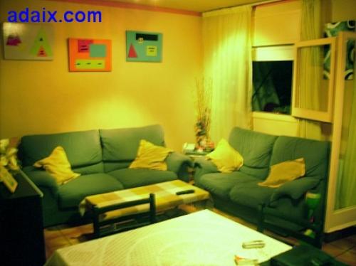 ZONA: LA PAU (42.100.000 pts). 2 hab. dobles calefacciOn terraza