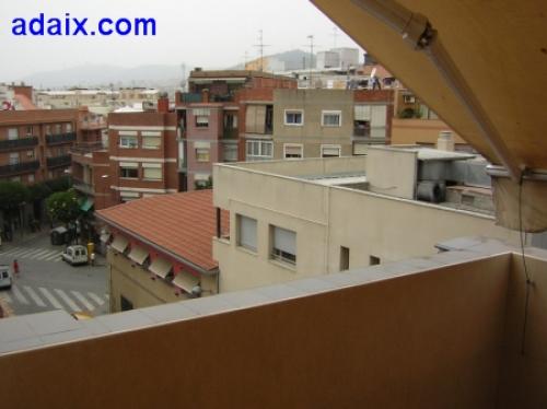 ZONA: CENTRO. Baño y cocina reformados carpinteria aluminio puertas roble