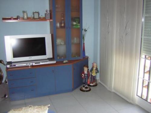 ZONA: LLOREDA. Recien reformado Baño con ducha y bañera hidormasaje