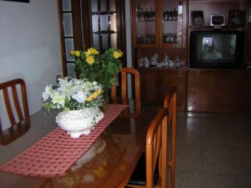 ZONA: SANTO CRISTO. Finca reformada y con ascensor. En buen