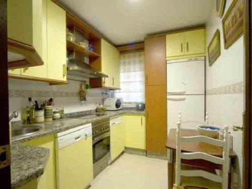 BONITO PISO EN urbanizacion CERRADA EN PLENO CENTRO DE JEREZ