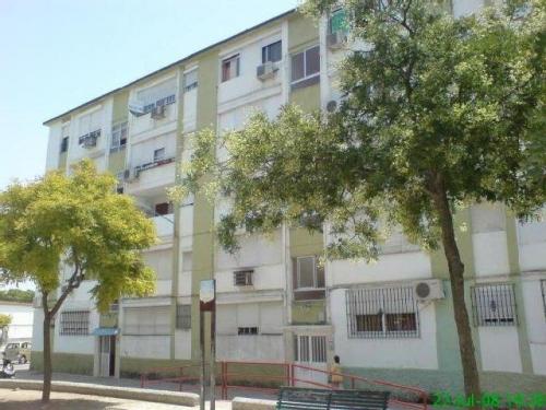 Piso de dos dormitorios en Jerez de la Frontera. Es