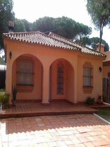 Hermoso chalet en Playa de la Barrosa. Chiclana de la