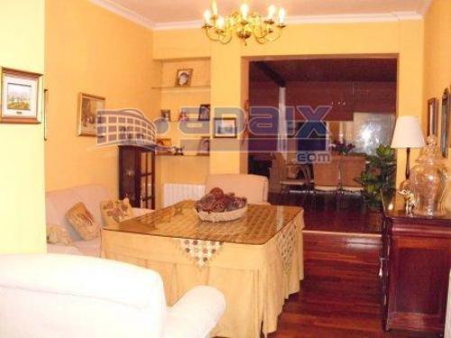 PRECIOSO PISO CON TERRAZA DE 50 MTS. 2 BAñOS COMPLETOS