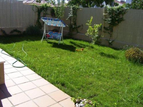 PRECIOSA UNIFAMILIAR PAREADA 125 METROS uTILES 150 METROS CONTRUIDOS 212