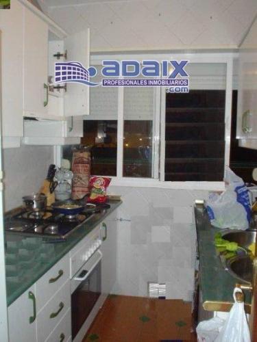 Piso totalmente reformado cocina amuenblada con electrodomesticos armarios empotrados. p