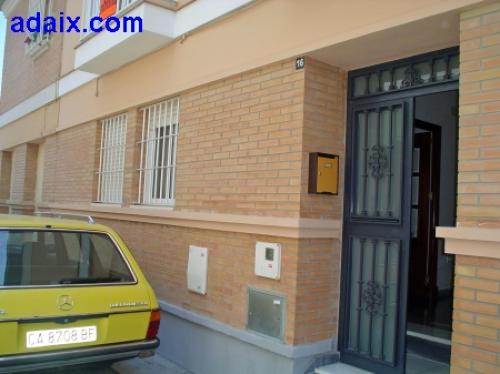 Casa unifamiliar en un barrio muy tranquilo de Jerez.Se encuentra