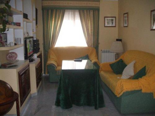 Casa unifamiliar en Santa Fe (Granada). Casa unifamiliar de 3