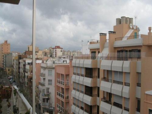 Precioso piso de 140m en calle Reyes CatOlicos completamente reformado