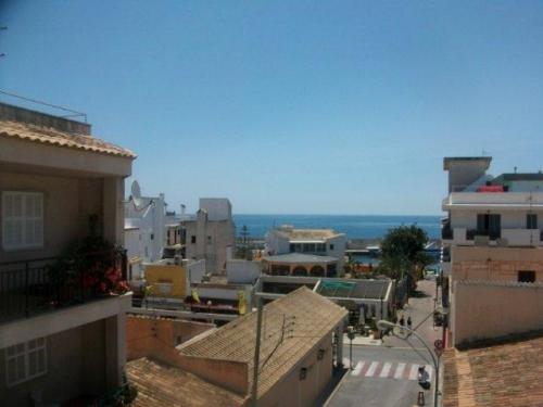 Piso en venta en Capdepera zona Cala Ratjada. Consta de