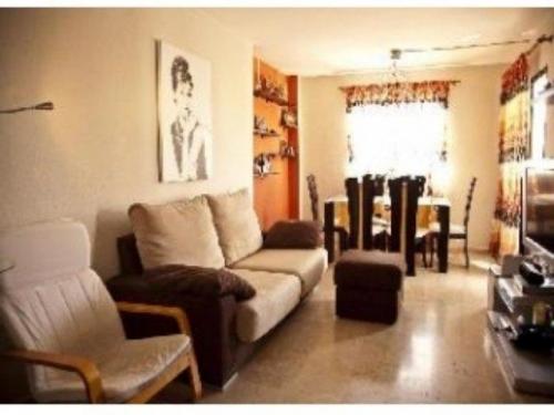 Apartamento en Calvia ubicado en Costa d´en Blanes. Consta de