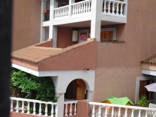 Piso en Calvia ubicado en Paguera. complejo residencial Consta de