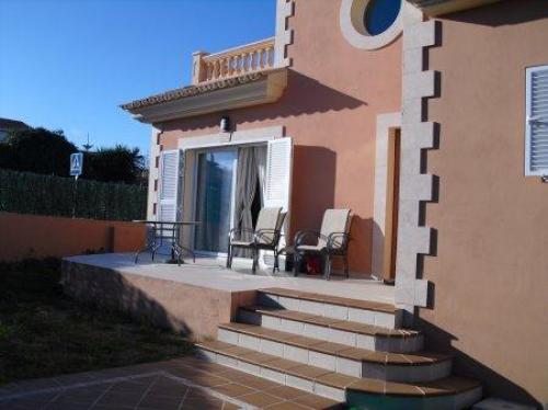 Chalet en venta Calvia ubicado en Son Ferrer. Muy bien