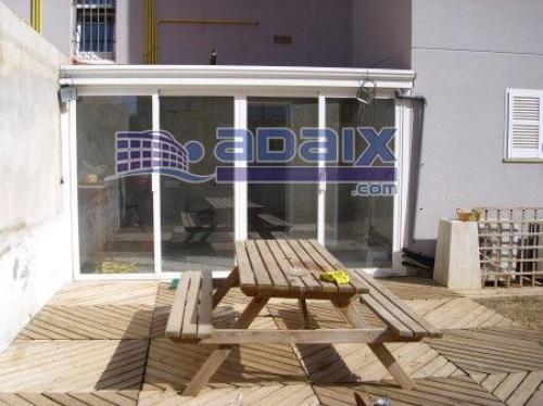 Estupenda planta baja a estrenar en zona Marivent consta de