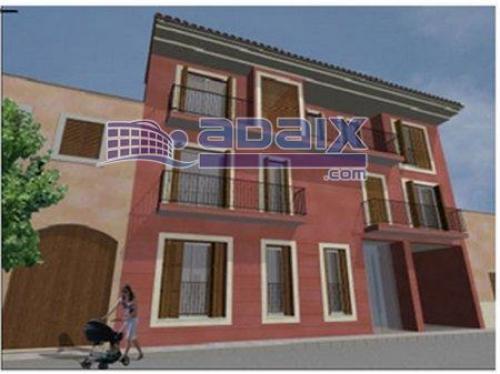 Planta baja en construccion en edificio de dos plantas. Preinstalacion