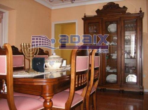 MAGNiFICO PISO DE 211M2. REFORMADO. VENTANAS DE ALUMINIO LACADO EN