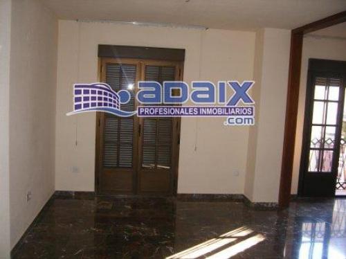 Magnifico Piso en pleno centro. Soleria de marmol. Pre-Instalaci&oacu