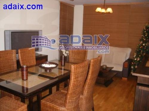 Magnifico Piso en pleno centro de Linares. Excelentes Calidades. CanalizaciOn