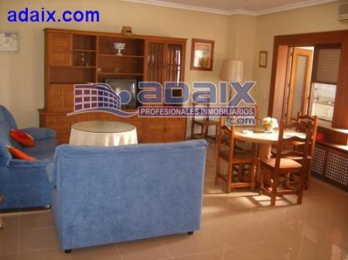 Magnifico atico en pleno centro de Linares. Reformado. Terraza de