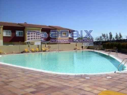 Excelente duplex totalmente reformado. Dos dormitorios dos baños amplio s