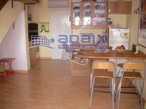 Excelente duplex de dos dormitorios baño aseo salOn-cocina terraz