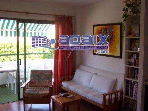 Bonito piso de un dormitorio baño cocina salOn terraza. Totalmente