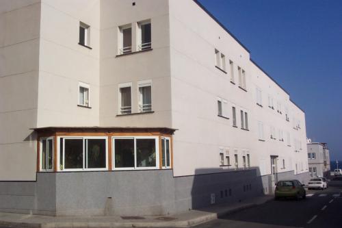 En el castillo del Romeral frenteal mar. Excelente situaciOn con