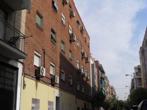 Piso ubicado en Madrid en la zona de Entrevias con