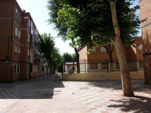 Piso en Madrid Ubicado en Alcala de Henares muy amplio