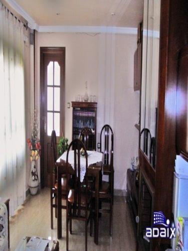 Piso en Barrio Victoria Edif. Radio Melilla muy bien ubicado.