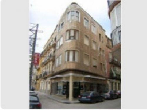 Piso en venta Cartagena. Piso en esquina tercer piso sin