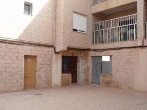 PISO EN BAJO- ZONA LOS NIETOSPiso en bajo de 88m2