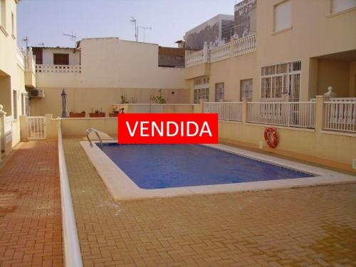 Estupendo apartamento en planta baja en Los Nietos- Cartagena. Se