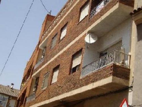 Vivienda procedente de Banco o Caja. Piso en venta en