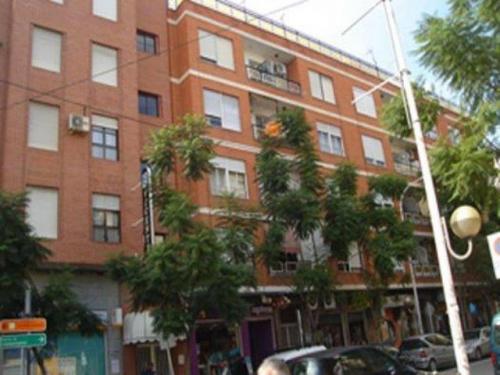 Vivienda procedente de Banco o Caja. (C).Piso en venta en