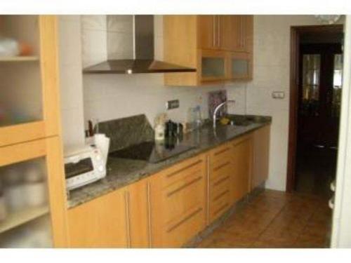 Piso en alquiler en el Barrio del Carmen.4 habitaciones todas