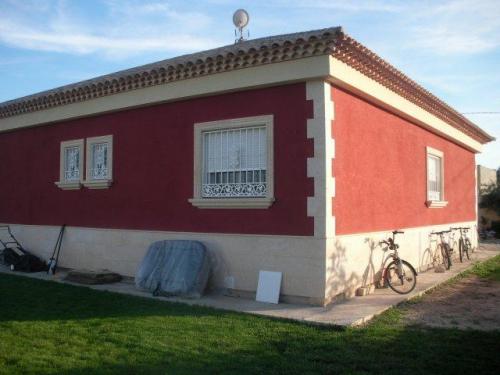 Maravilloso chalet terminado de 180m 4 habitaciones 2 baños garaje