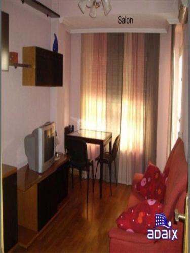 Piso en San Andres 94m2 tres dormitorios un baño primera